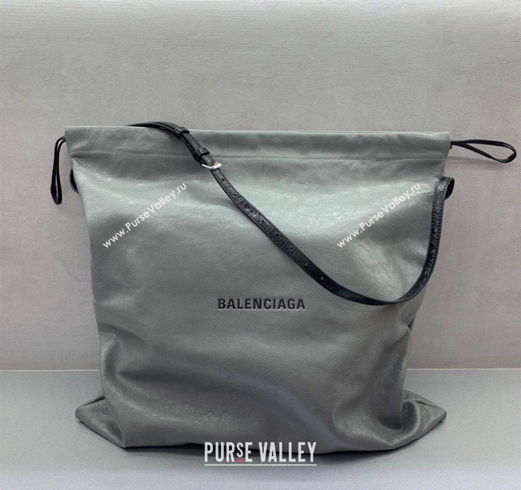 Balenciaga Shopper Large Dust Bag Crossbody Pouch in Grey Arena lambskin, aged-silver hardware 2025 (JM-250408092)