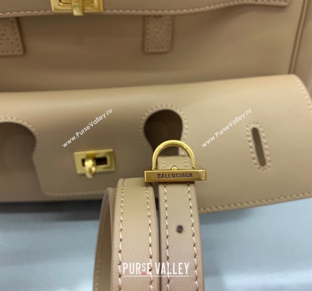 Balenciaga Bel Air Small Carry All Bag in latte beige smooth calfskin, aged-gold hardware 2025 (JM-250408094)