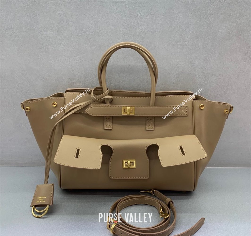 Balenciaga Bel Air Small Carry All Bag in latte beige smooth calfskin, aged-gold hardware 2025 (JM-250408094)