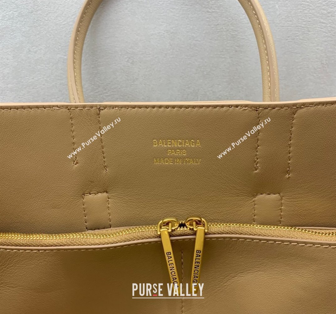 Balenciaga Bel Air Small Carry All Bag in latte beige smooth calfskin, aged-gold hardware 2025 (JM-250408094)