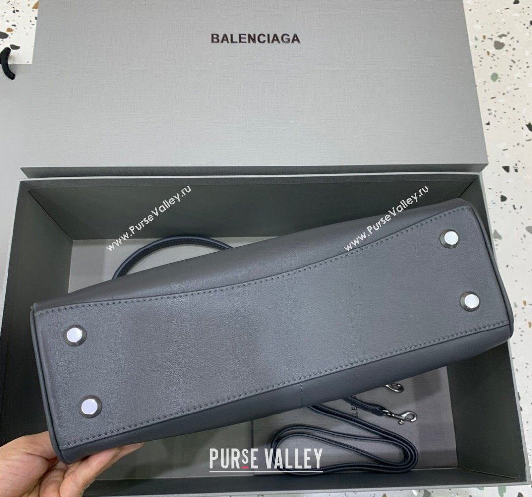 Balenciaga Rodeo Medium Handbag in smooth calfskin Grey/Silver 2024 78972 (JM-250408116)