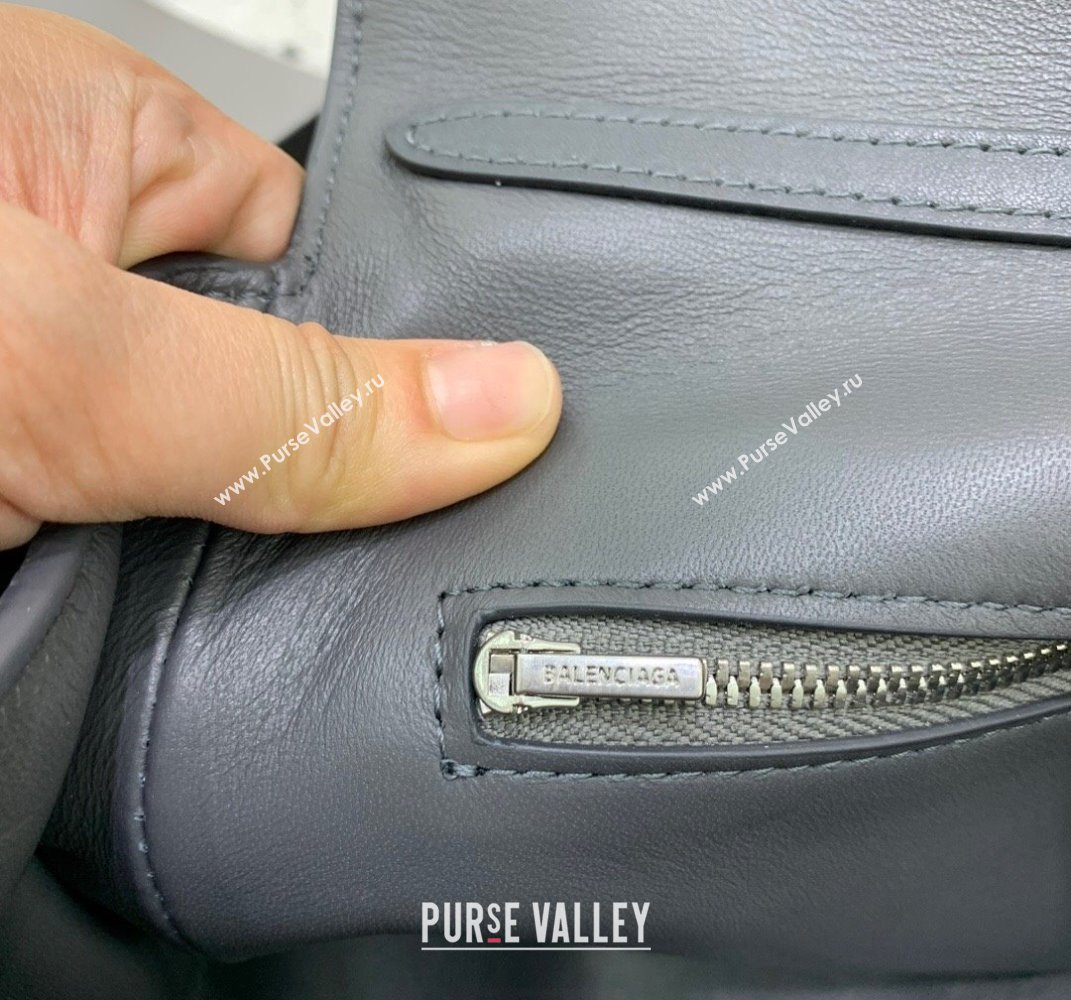 Balenciaga Rodeo Small Handbag in smooth calfskin Grey/Silver 2024 78972 (JM-250408117)
