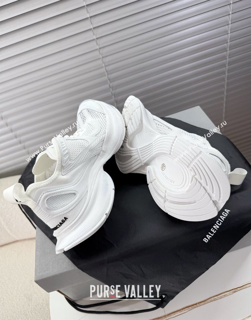 Balenciaga Circuit Sneakers in Mesh White Upper 2025 0604 (MD-250604063)