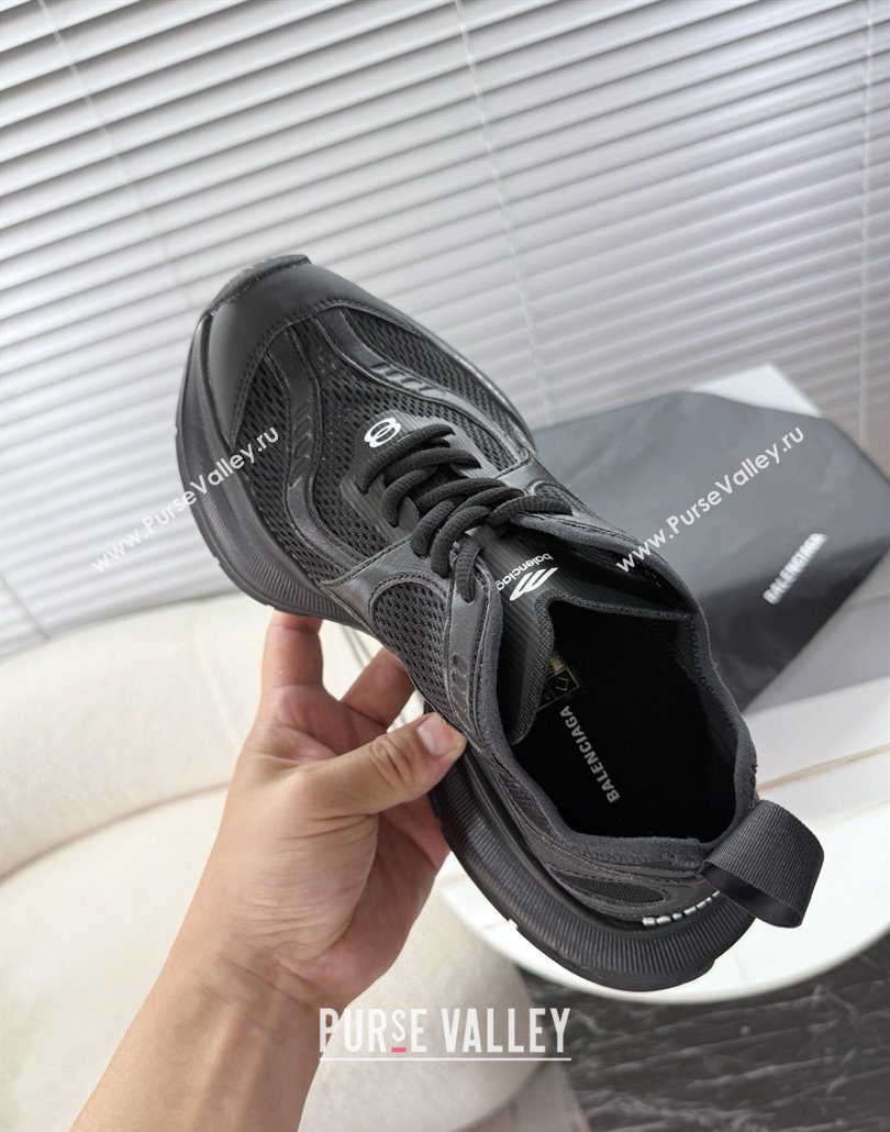 Balenciaga Circuit Sneakers in Mesh Black 2025 0604 (MD-250604066)