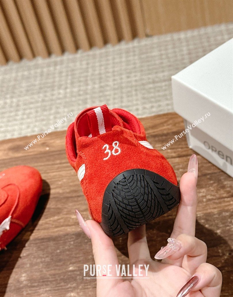 Puma x Balenciaga Winter 25 Runway Sneakers in Suede Red 2025 (HQG-250604070)