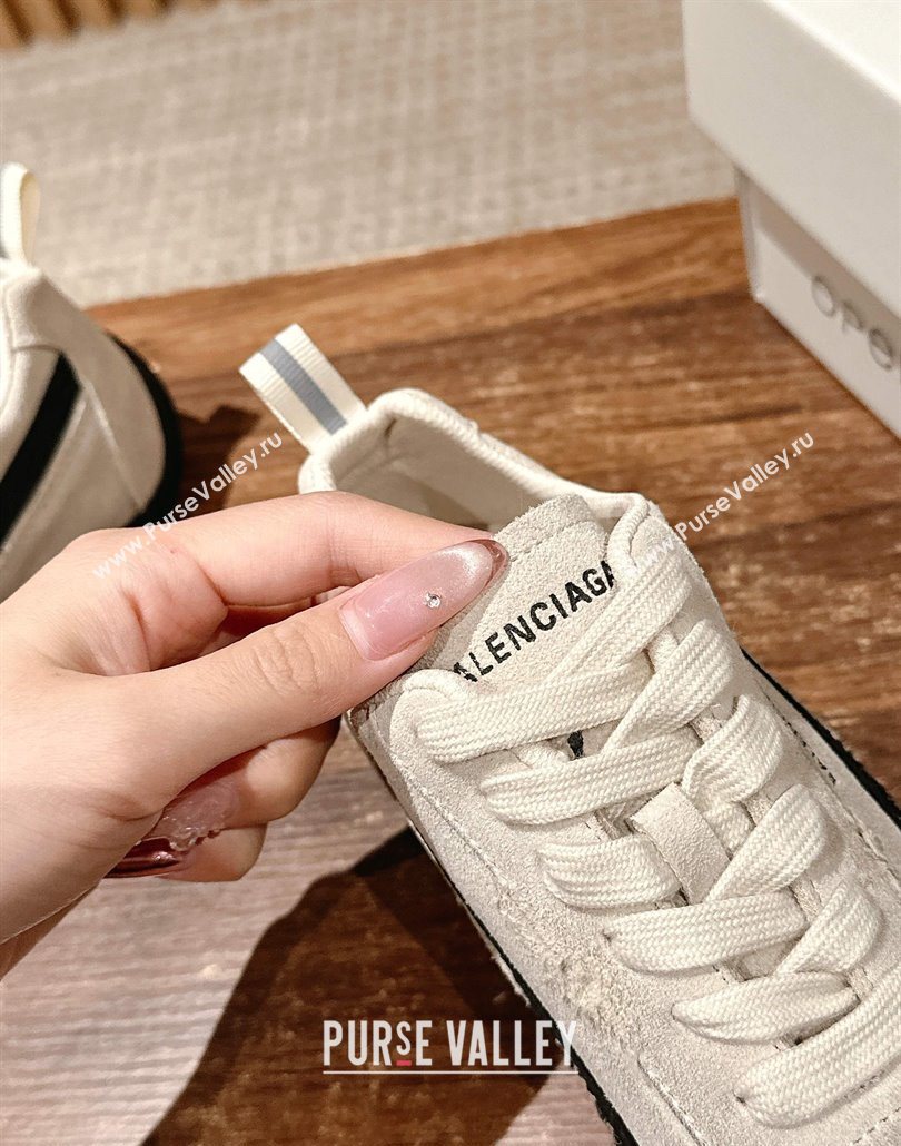 Puma x Balenciaga Winter 25 Runway Sneakers in Suede Grey 2025 (HQG-250604071)