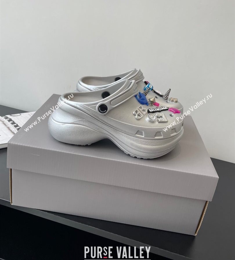 Balenciaga Crocs Mule in Silver Rubber with Charms 1 2025 (HQG-250708116)