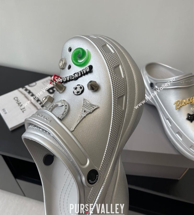 Balenciaga Crocs Mule in Silver Rubber with Charms 2 2025 (HQG-250708117)