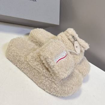 Balenciaga Shearling-Like Platform Slides Sandal Beige 2025 0827 (MD-250827016)