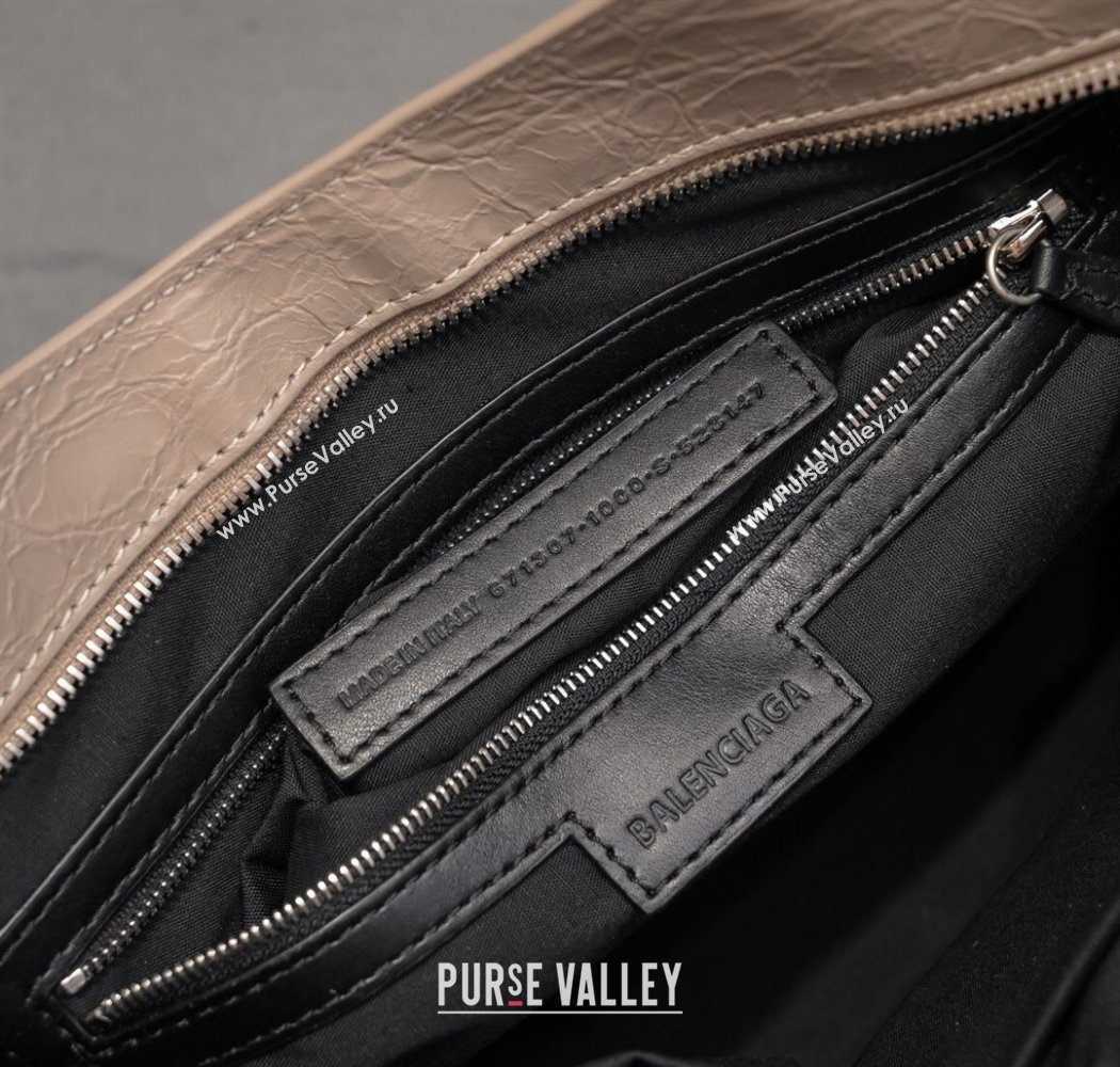 Balenciaga Le City Medium Bag in Khaki Arena Storico lambskin 2025 0925 (JM-250926129)