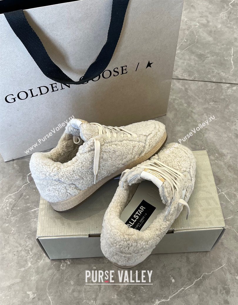 Golden Goose Women’s Ball Star Sneakers in beige shearling wool with white leather star 2025 1031 (MD-251031053)