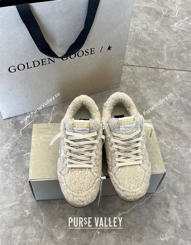 Golden Goose Women’s Ball Star Sneakers in beige shearling wool with white leather star 2025 1031 (MD-251031053)