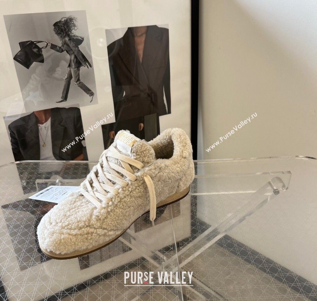 Golden Goose Women’s Ball Star Sneakers in beige shearling wool with white leather star 2025 1031 (MD-251031053)