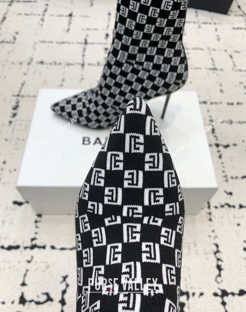 Balmain Stretch Knit Skye Ankle Boots 9.5cm with Monogram White/Black 2024 BM101001 (KER-241010104)