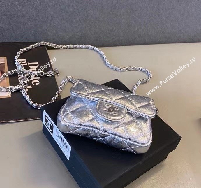 Chanel Quilted Metallic Leather Belt Bag Silver 2024 0408 (99-240408130)
