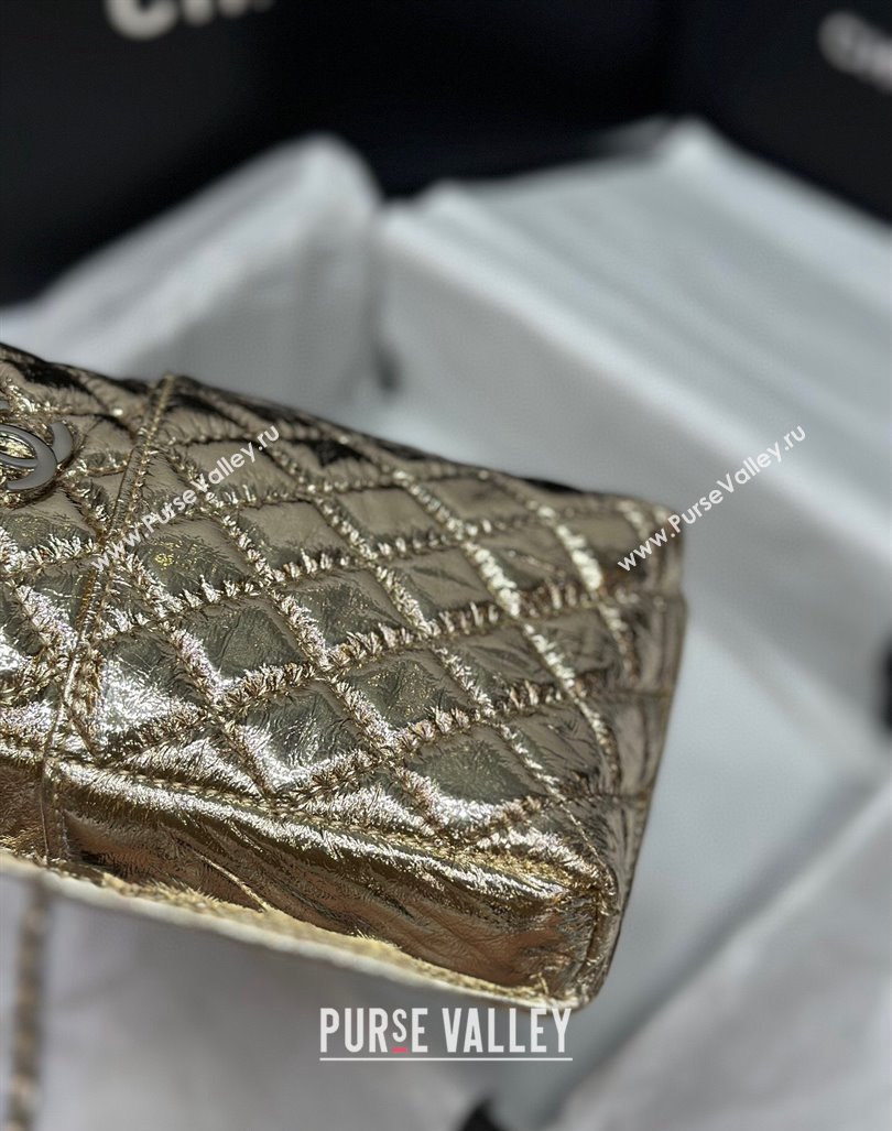 Chanel Quilted Leather Phone Holder Wallet WOC on Chain Set Gold 2023 0407 (99-240408133)