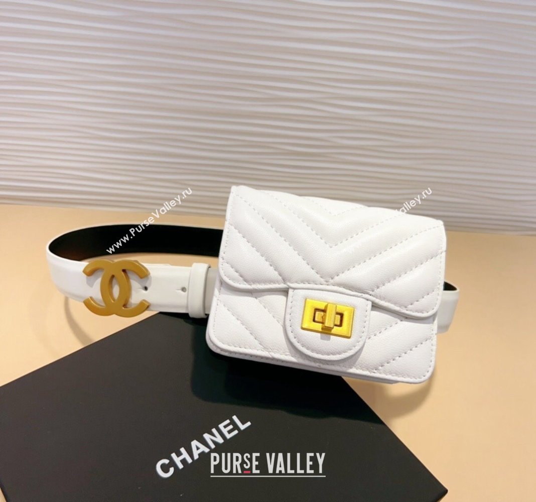 Chanel Boy Chevron Lambskin Pouch Belt with CC White 2024 0708 (99-240708002)