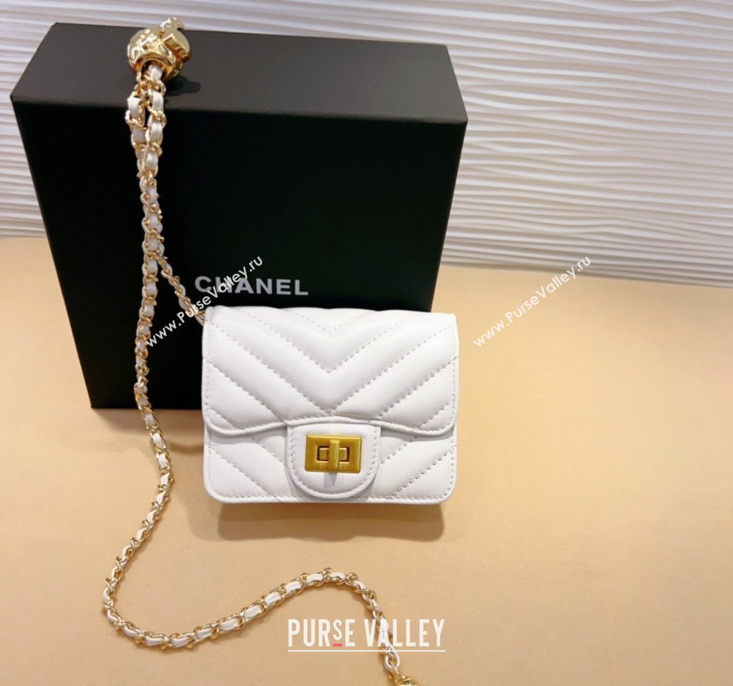 Chanel Boy Chevron Lambskin Chain Belt Bag White 2024 0708 (99-240708005)