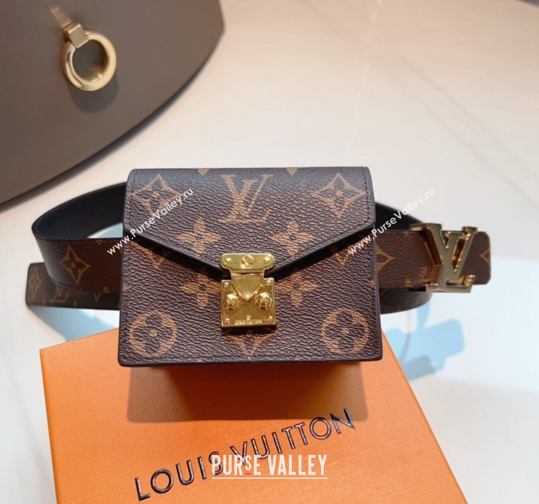 Louis Vuitton Monogram Pouch Belt with LV Buckle 2024 0706 (99-240706002)