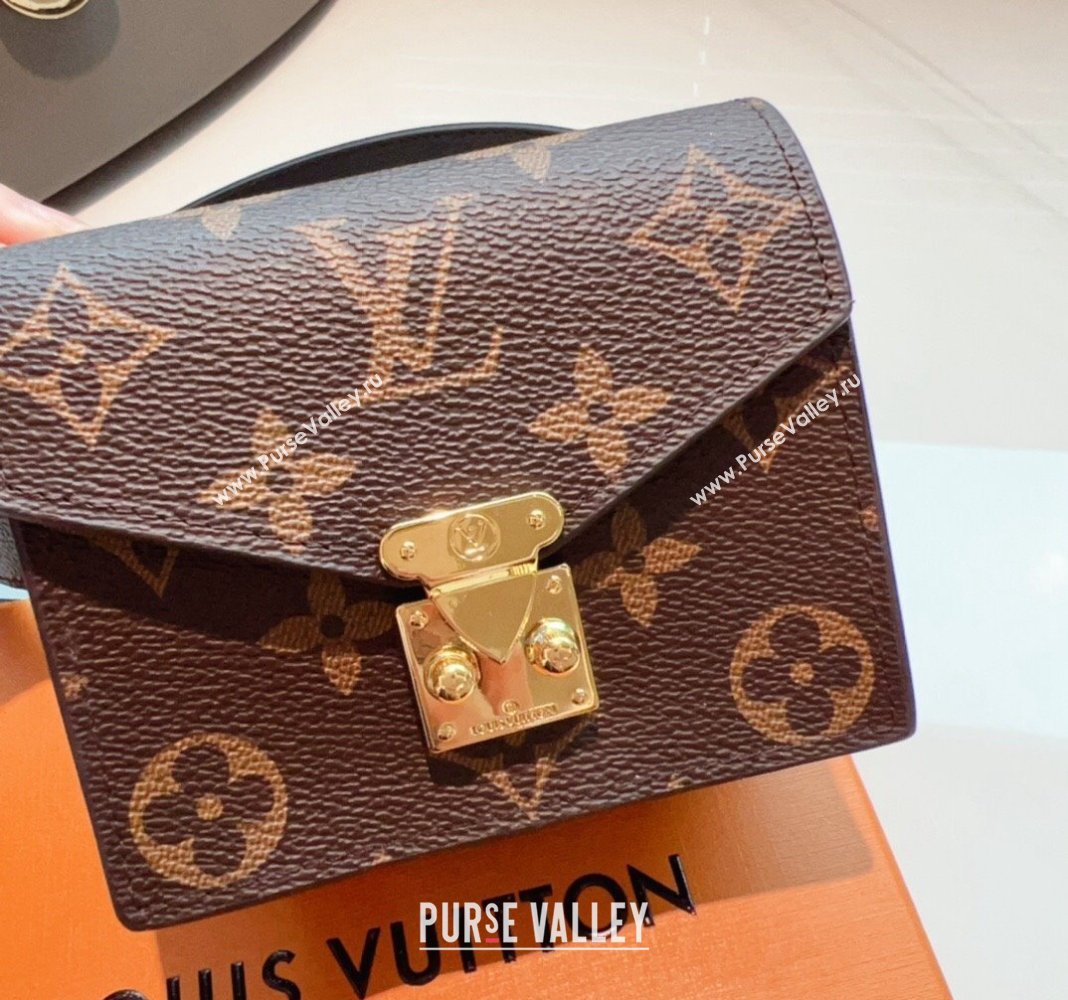 Louis Vuitton Monogram Pouch Belt with LV Buckle 2024 0706 (99-240706002)