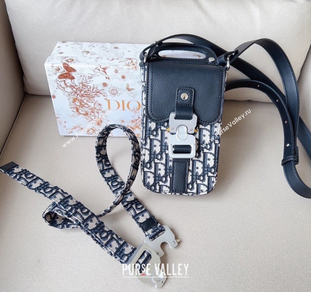 Dior Saddle Vertical Pouch Belt in Oblique Jacquard and Black Grained Calfskin with Silver Hardware 2024 (99-240706005)