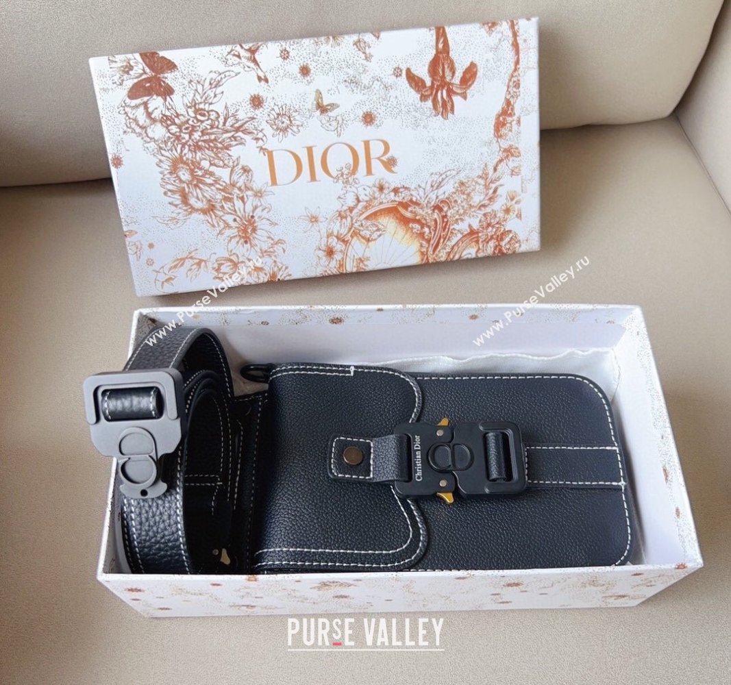 Dior Saddle Vertical Pouch Belt in Black Grained Calfskin Leather 2024 (99-240706007)