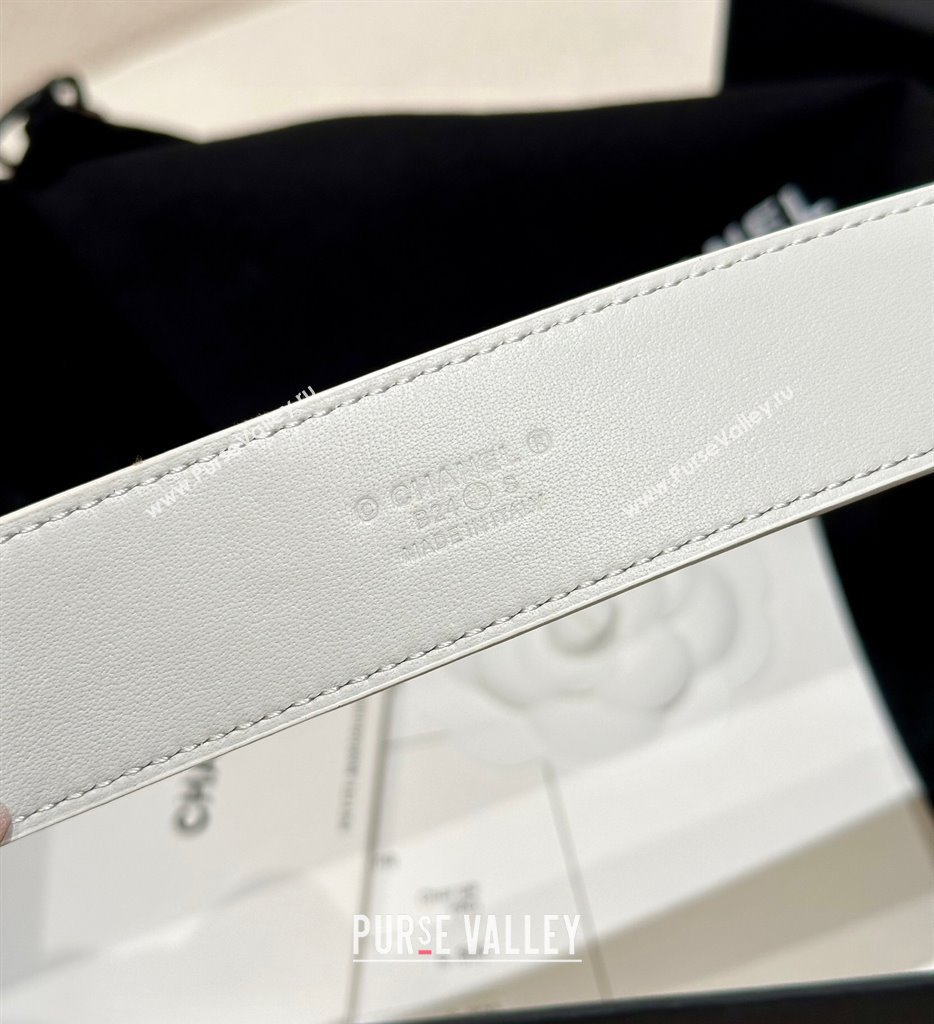 Chanel Calfskin Leather Belt 3cm with Engraved CC Buckle White 2025 CH010907 (99-250109101)