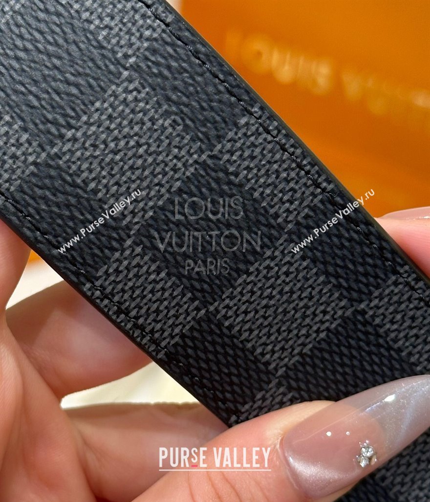 Louis Vuitton Mens Belt 4cm with Metal-Tone Epi LV Buckle Black Damier Canvas 2025 LV011001 (99-250110080)