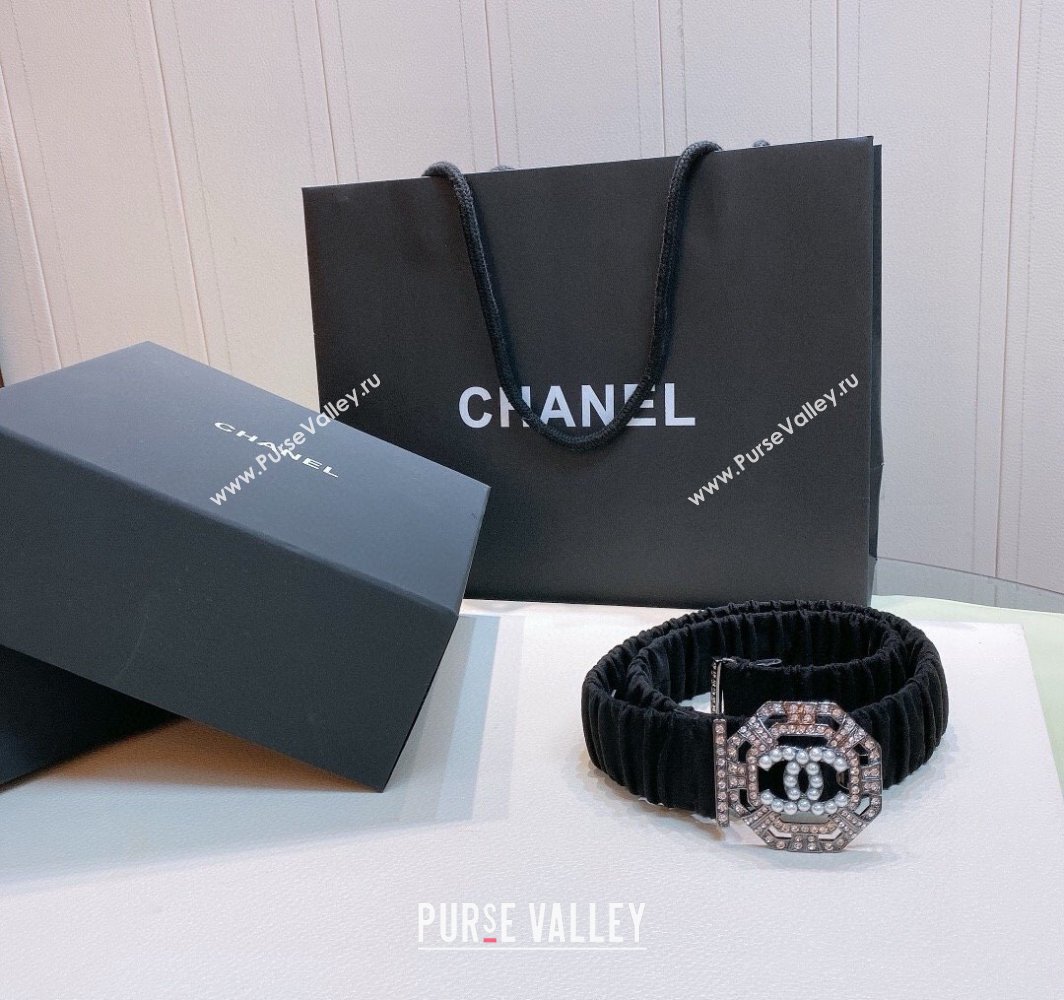 Chanel Stretch Suede Belt 3cm with Strass and Pearls Buckle Black/Gunmetal 2025 0315 (99-250315023)