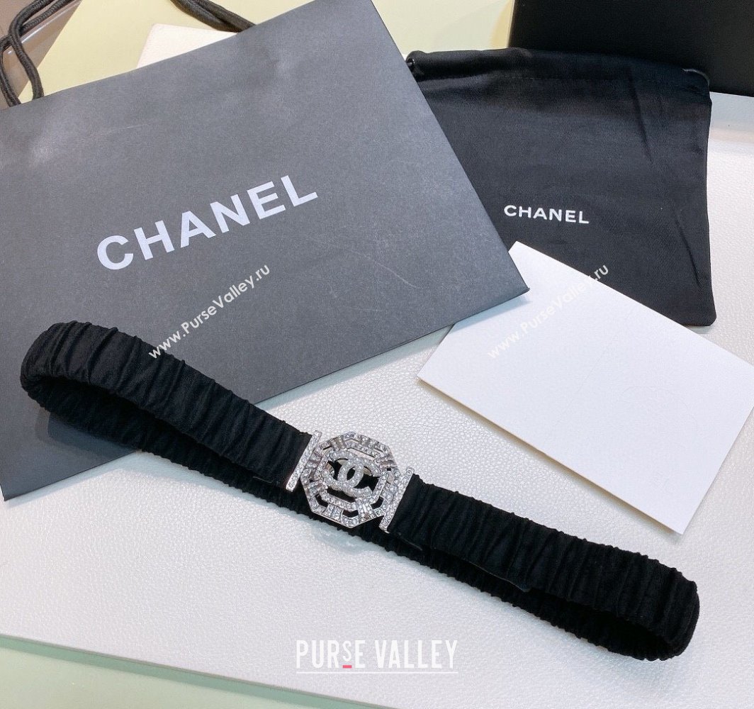 Chanel Stretch Suede Belt 3cm with Strass and Pearls Buckle Black/Silver 2025 0315 (99-250315024)