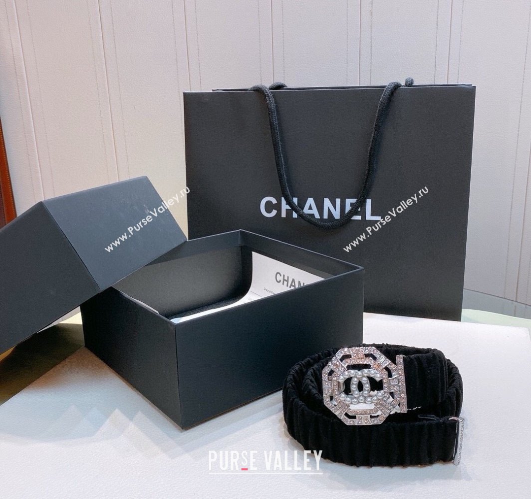 Chanel Stretch Suede Belt 3cm with Strass and Pearls Buckle Black/Silver 2025 0315 (99-250315024)