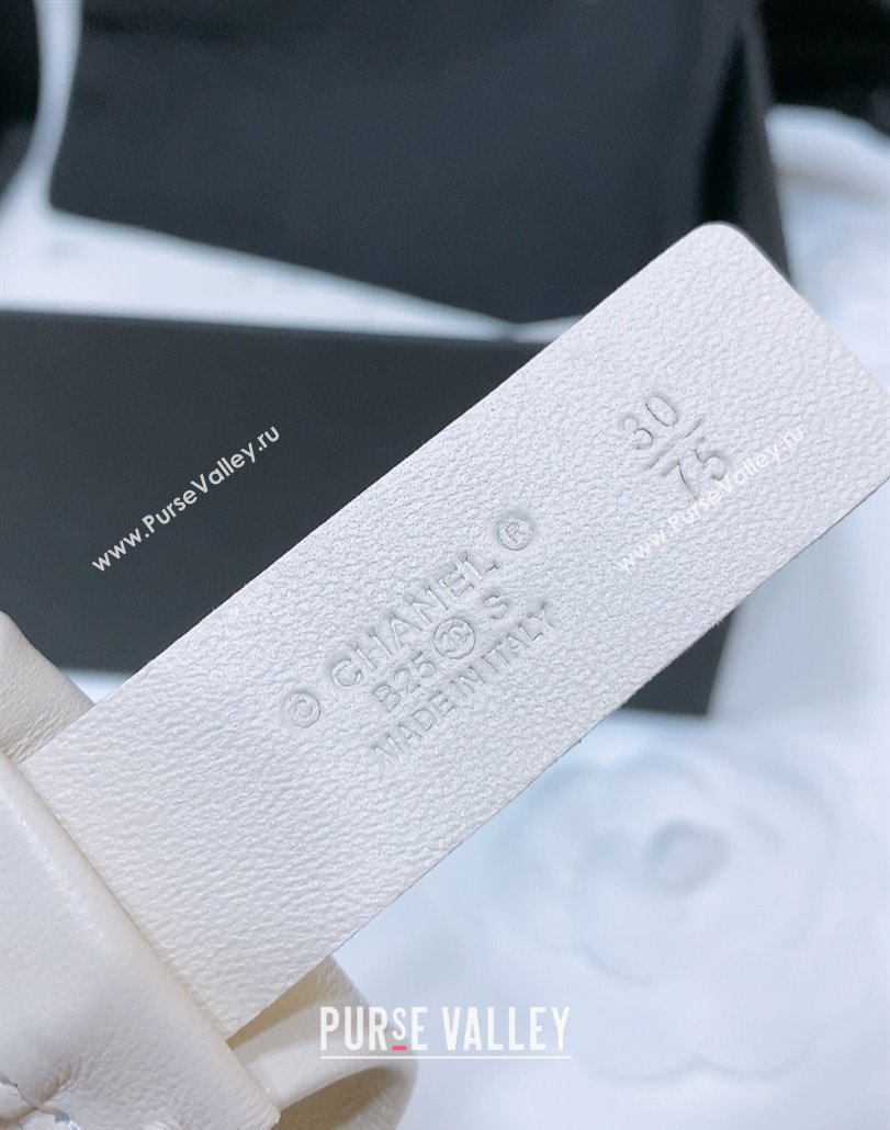 Chanel Stretch Shiny Lambskin Belt 3cm with White and Gold CC Buckle White 2025 (99-250315043)