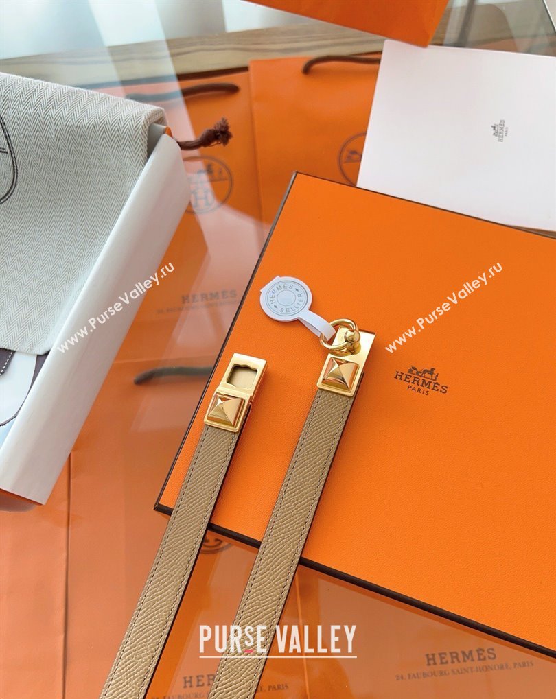 Hermes Rivale Belt 1.8cm with Two Medor Studs and Ring Buckle in Epsom Leather Biscuits 2025 (99-250508200)