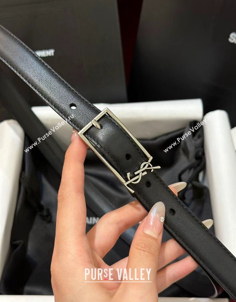 Saint Laurent New Cassandre Belt 2cm in Calf Leather Black/Silver 2025 0617 (99-250617108)
