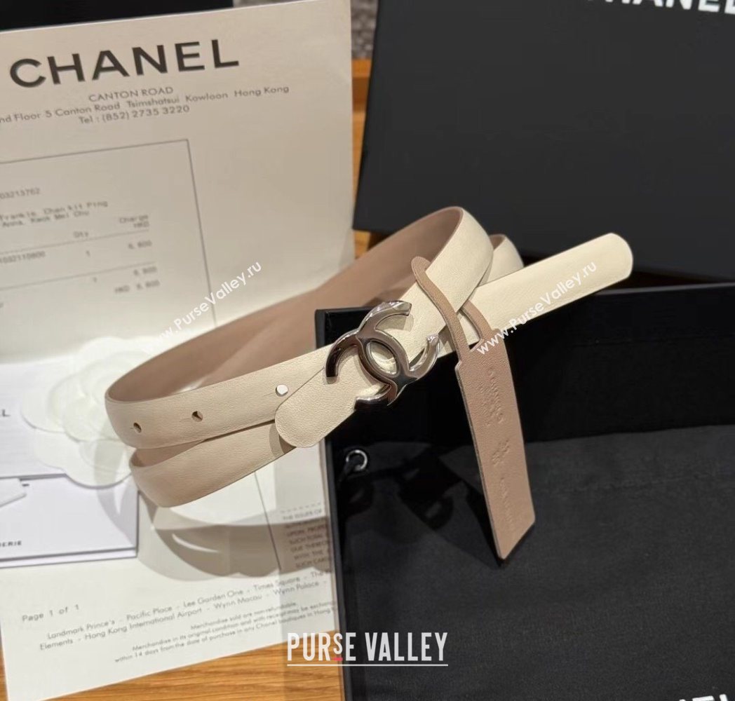 Chanel Reversible Calfskin Leather Belt 1.5cm with CC Buckle White/Silver 2025 CH091106 (99-250911139)