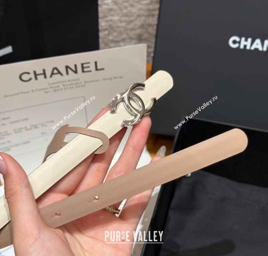 Chanel Reversible Calfskin Leather Belt 1.5cm with CC Buckle White/Silver 2025 CH091106 (99-250911139)