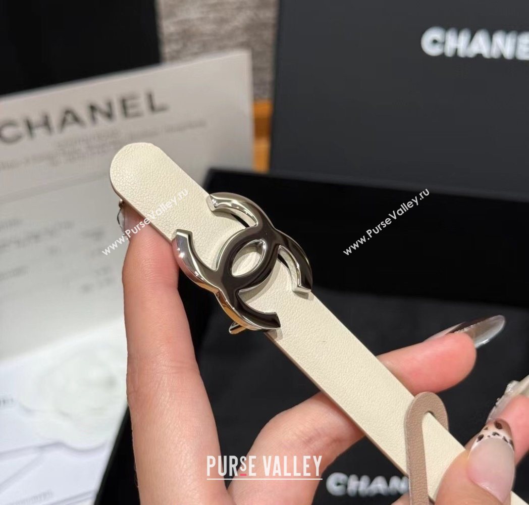 Chanel Reversible Calfskin Leather Belt 1.5cm with CC Buckle White/Silver 2025 CH091106 (99-250911139)
