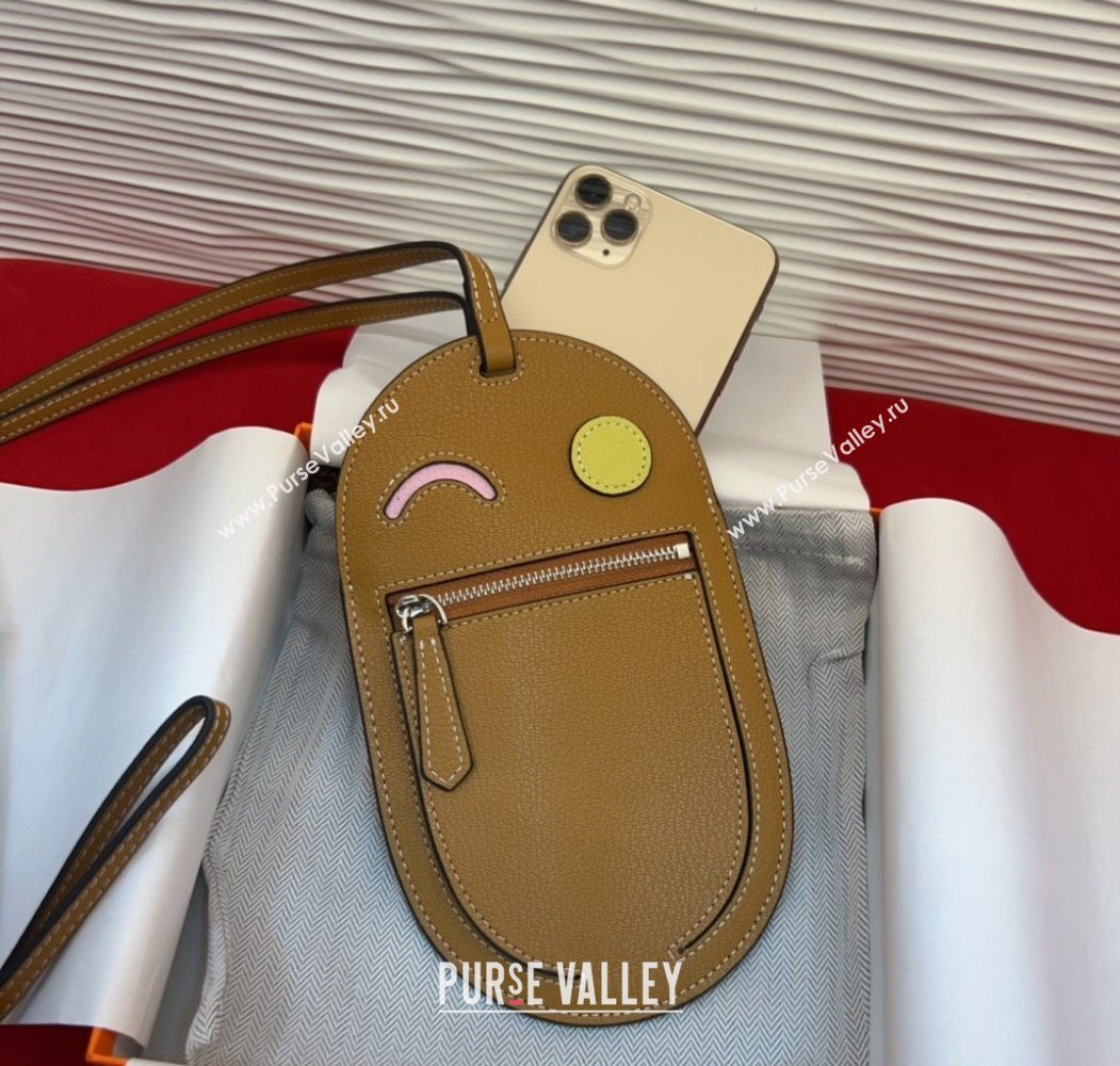 Hermes In The Loop Phone To Go Wink Large Pouch in Leather Brown 2025 (99-250912140)