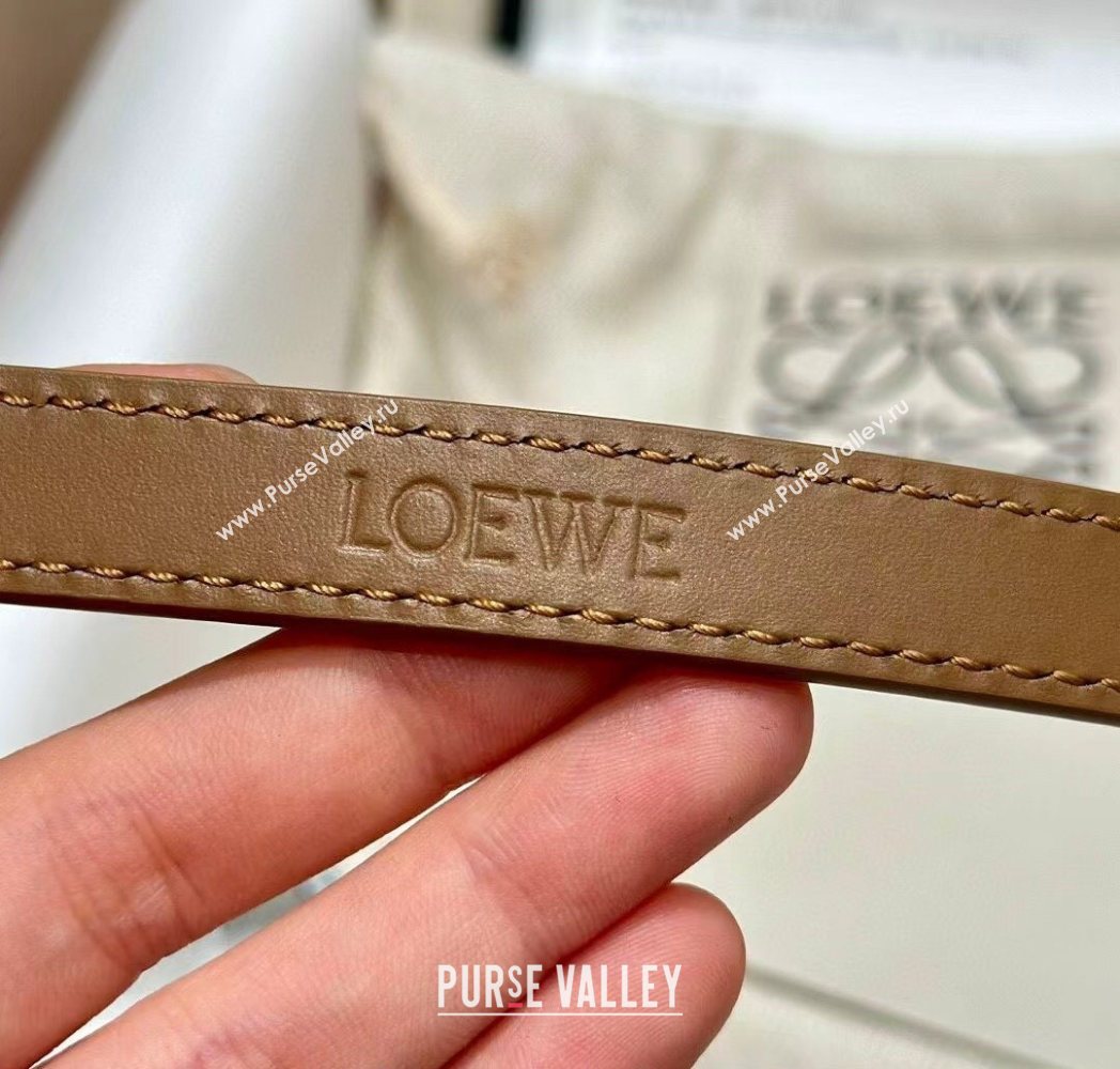 Loewe Pebble Belt 1.5cm in Smooth Leather Beige/Silver 2025 LW091201 (99-250912054)