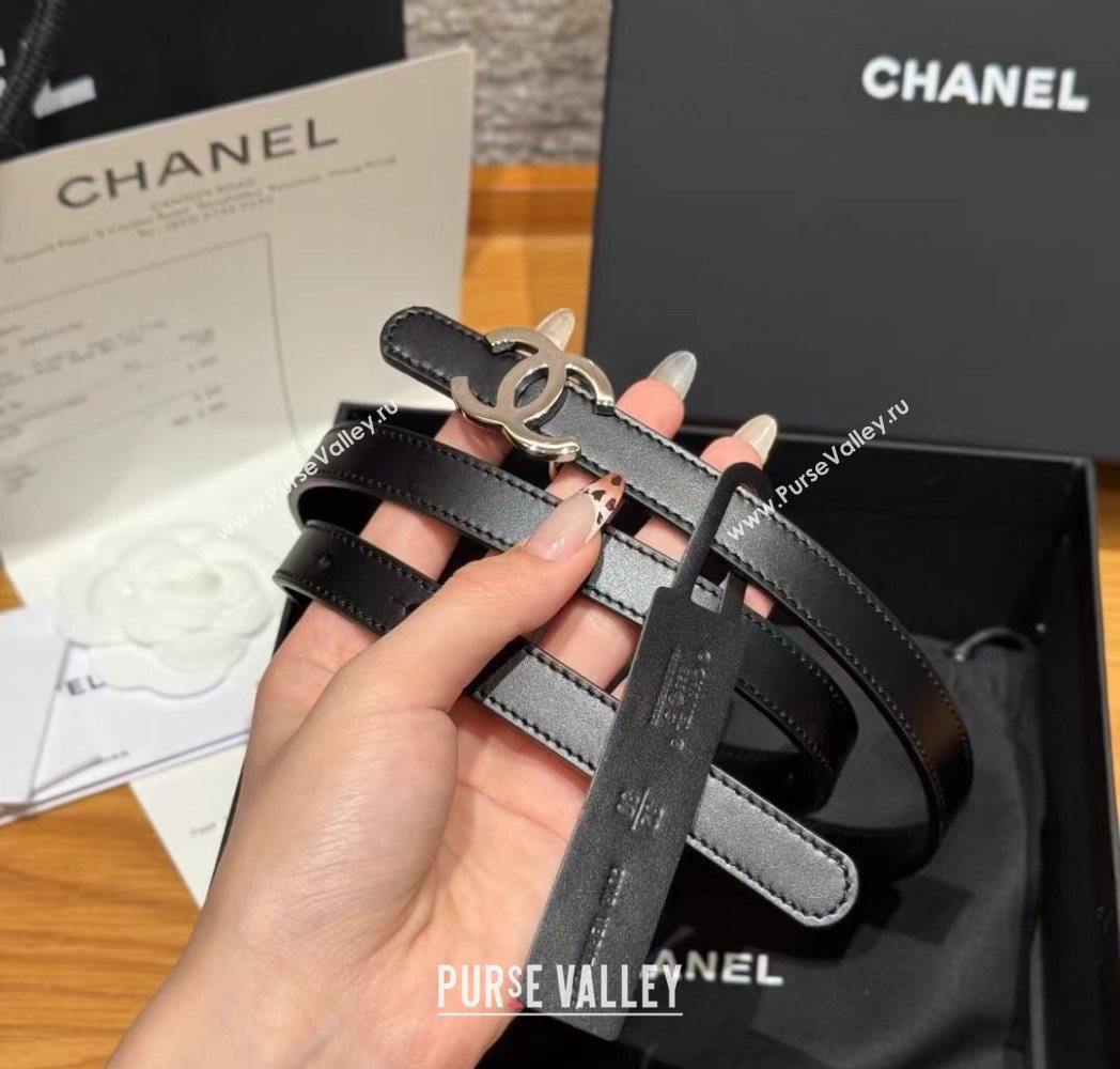 Chanel Reversible Calfskin Leather Belt 1.5cm with CC Buckle Black/Silver 2025 CH091106 (99-250911131)