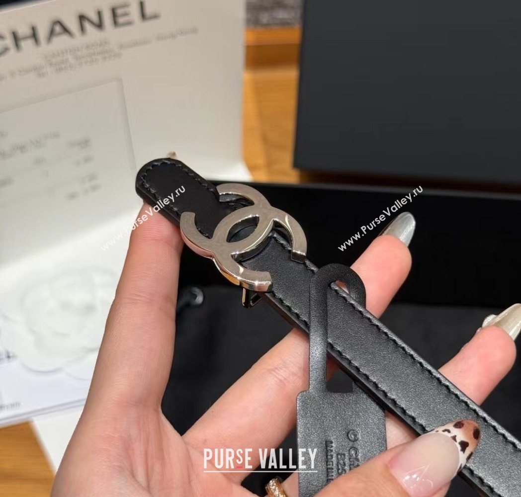 Chanel Reversible Calfskin Leather Belt 1.5cm with CC Buckle Black/Silver 2025 CH091106 (99-250911131)