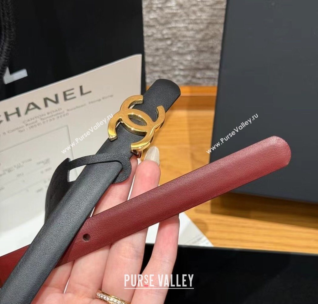 Chanel Reversible Calfskin Belt 1.5cm with CC Buckle Black/Burgundy/Gold 2025 CH091106 (99-250911132)