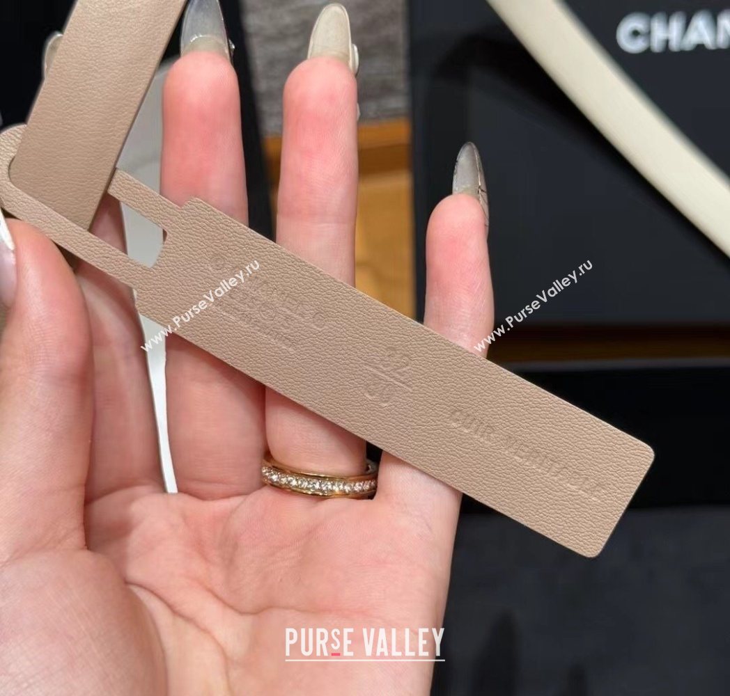 Chanel Reversible Calfskin Leather Belt 1.5cm with CC Buckle Beige/Silver 2025 CH091106 (99-250911135)