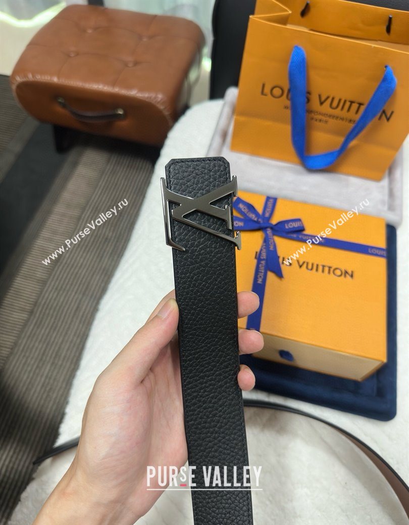 Louis Vuitton Reversible Togo Grained Leather Belt 4cm with LV Buckle All Black 2025 LV091202 (99-250912119)