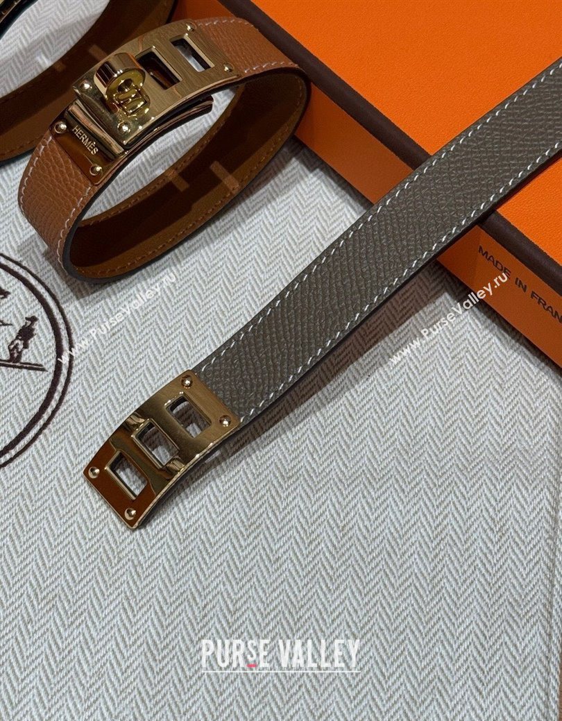 Hermes Kelly bracelet in Grained Leather Grey 2025 HS010406 (99-260104135)