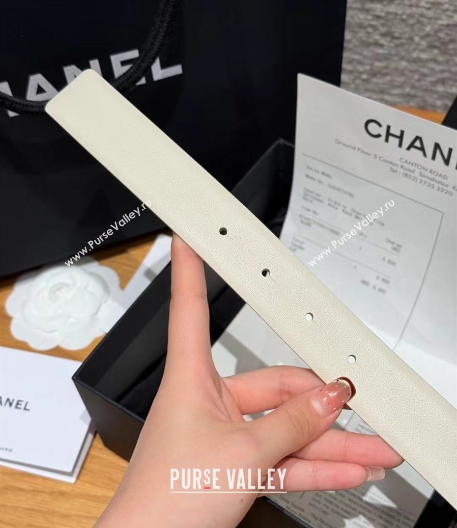 Chanel Calfskin Leather Reversible Belt 3cm with CC Buckle White/Silver 2025 1231 (99-251231120)