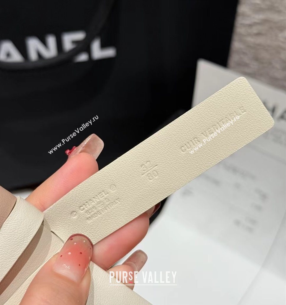 Chanel Calfskin Leather Reversible Belt 3cm with CC Buckle White/Silver 2025 1231 (99-251231120)