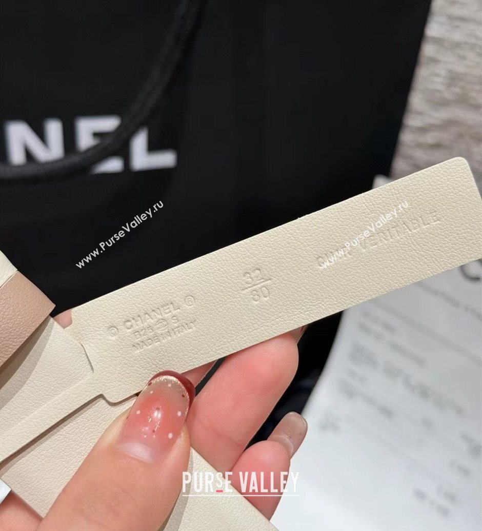 Chanel Calfskin Leather Reversible Belt 3cm with CC Buckle White/Gold 2025 1231 (99-251231122)