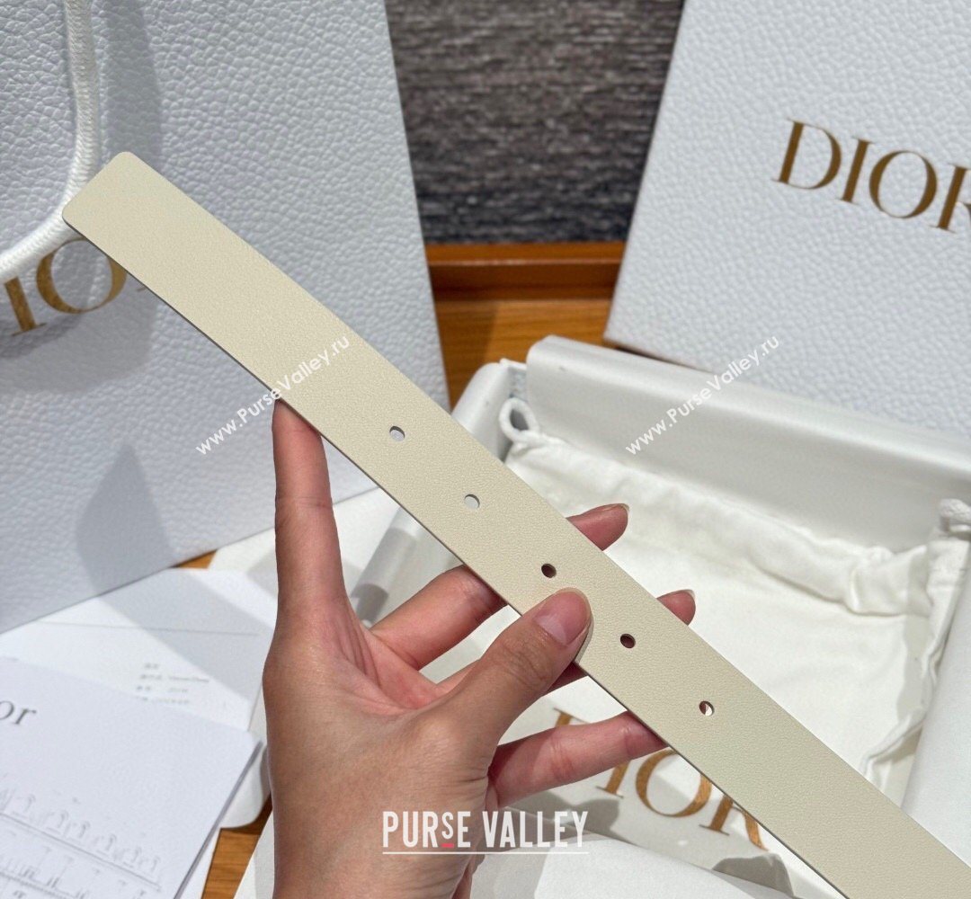 Dior Smooth Leather Belt 2.5cm with Circle CD Buckle White/Silver 2026 DR031704 (99-260317016)