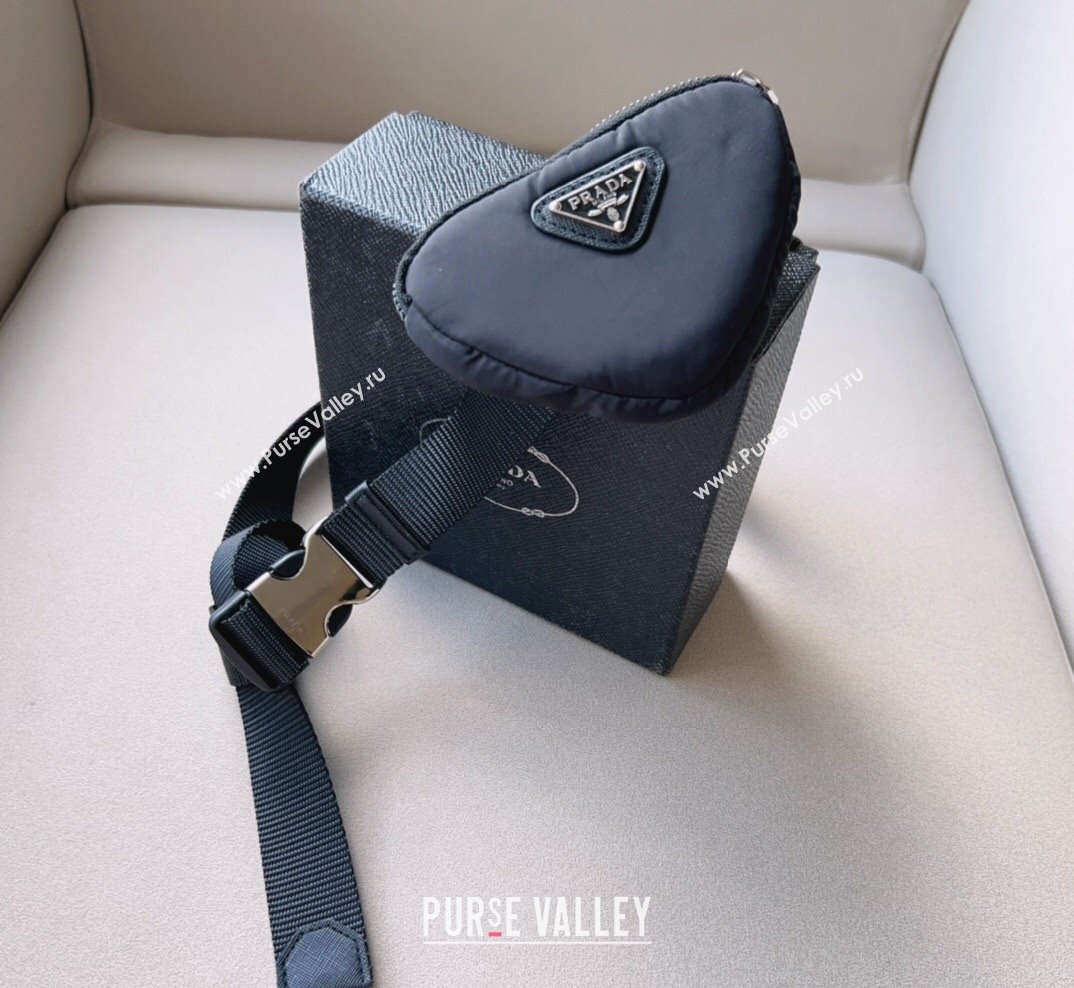 Prada Heart Belt Bag Nylon Fabric Black 2023 1018 (99-231018175)